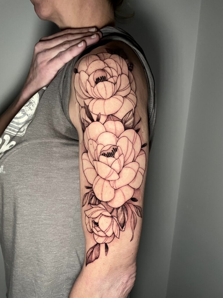 Allyssa-Bollmann- Flowers-Tattoos